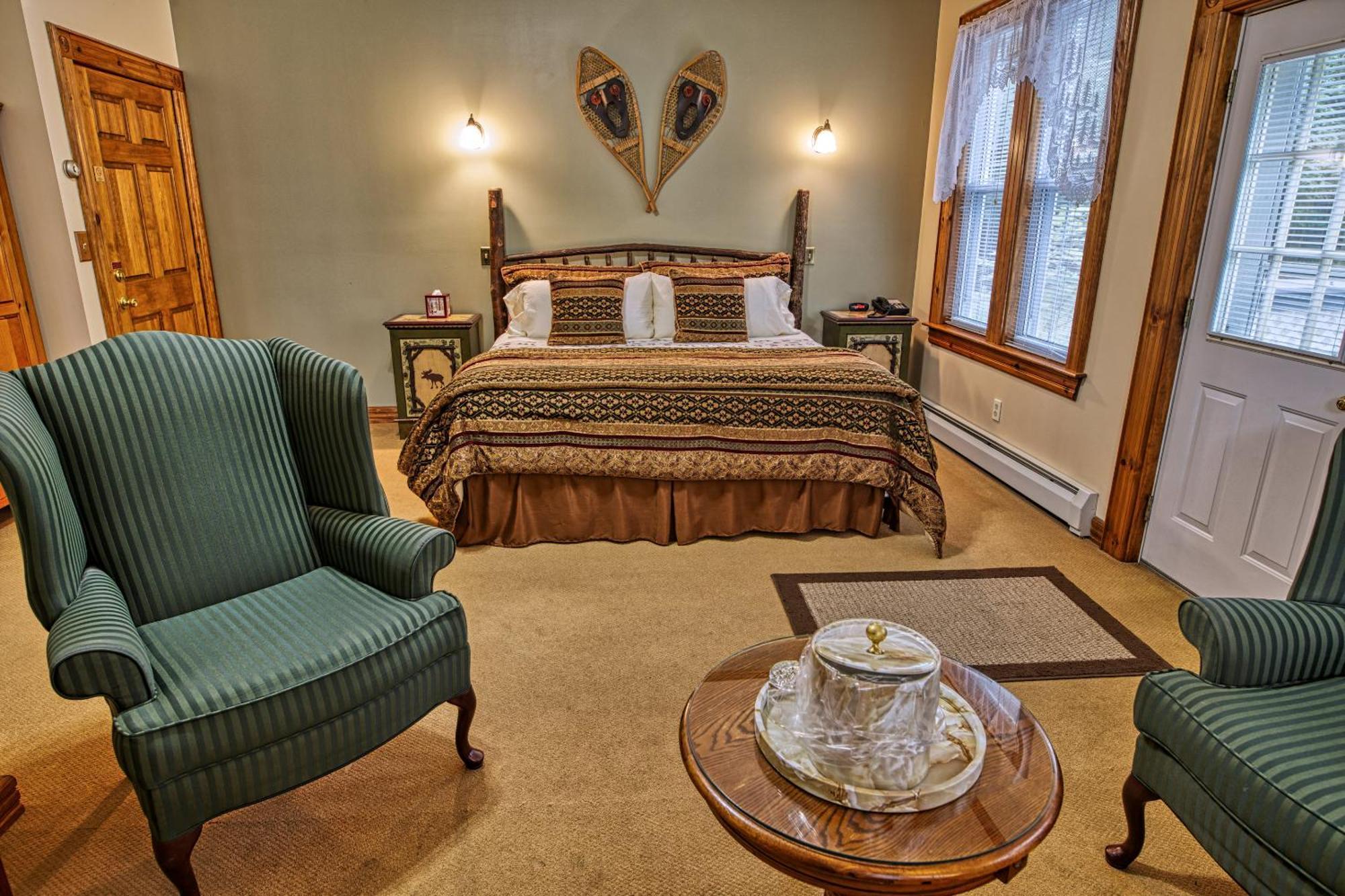 Rockwell Falls Inn And Wine Bar Lake Luzerne Номер фото